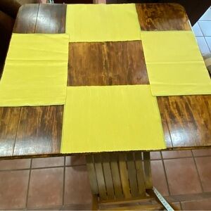 Pottery Barn Placemats Set of Four Yellow and Green Cotton Twill Contemporary